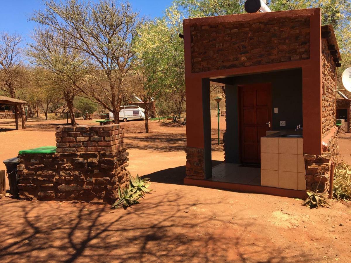 Red Sands Country Lodge Kuruman Exteriör bild