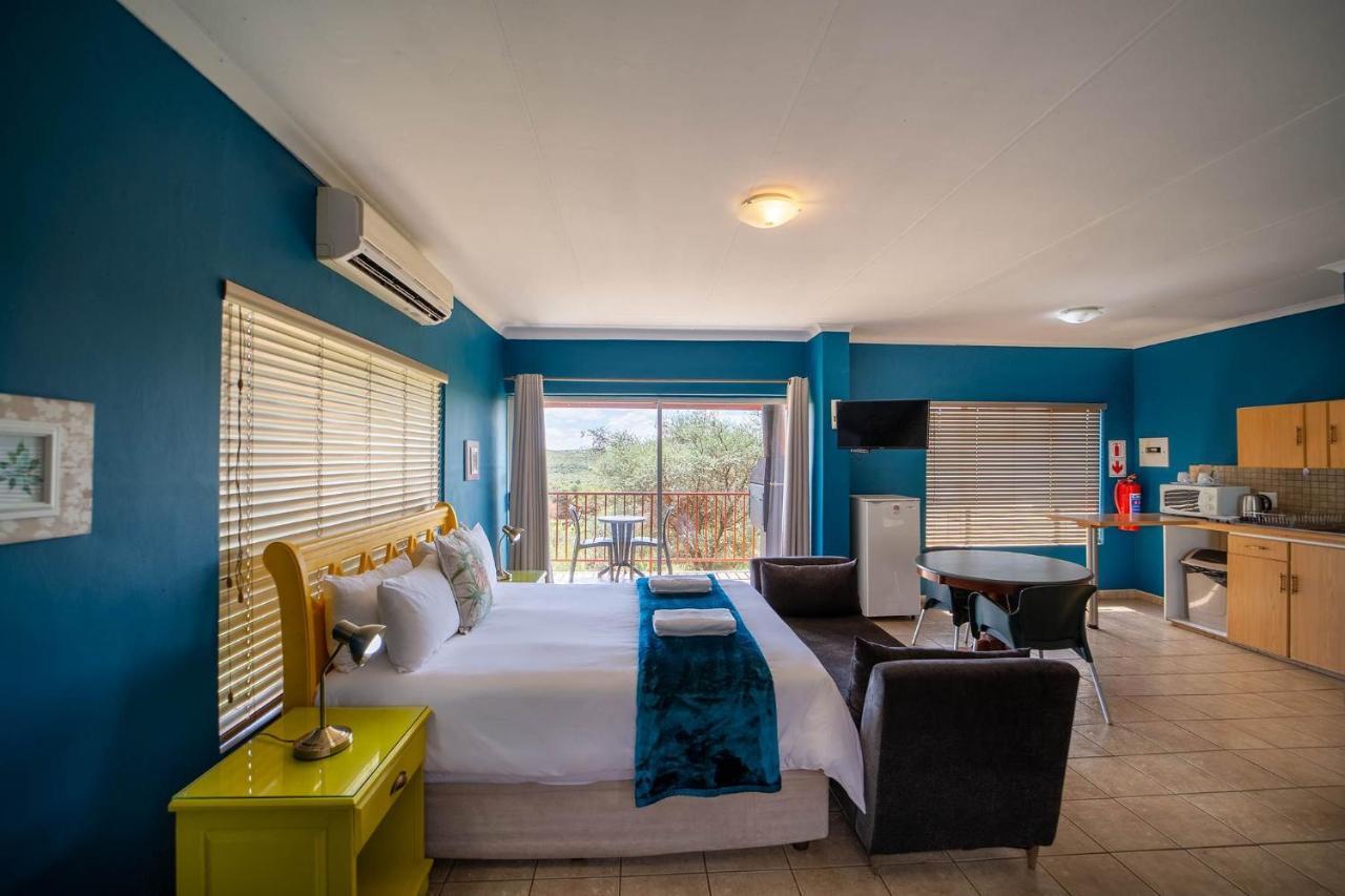 Red Sands Country Lodge Kuruman Exteriör bild