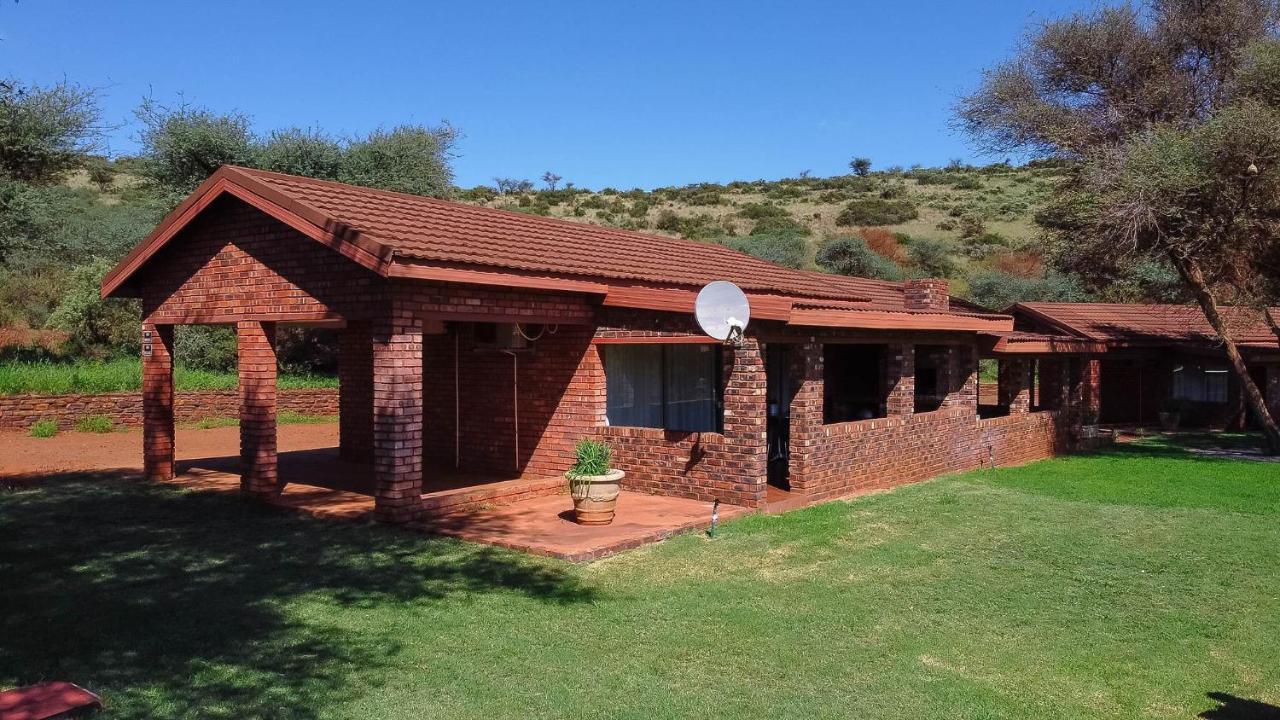 Red Sands Country Lodge Kuruman Exteriör bild